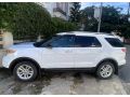 ford-explorer-edition-xlt-small-0