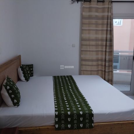 meuble-lit-matelas-1chevet-de-lit-big-1