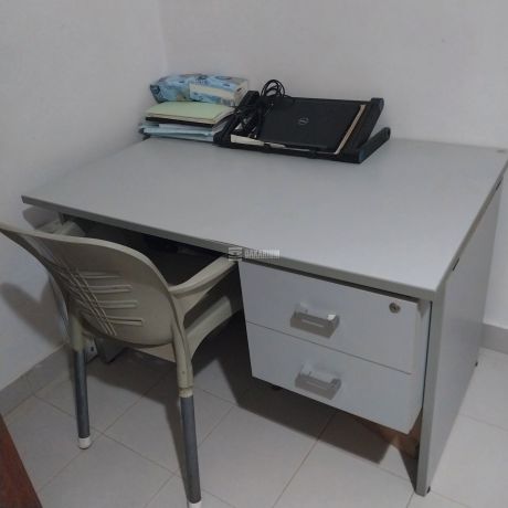 table-de-bureau-chaise-big-1