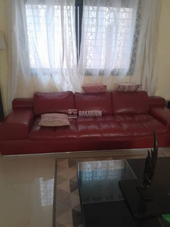 salon-en-cuir-rouge-bordeaux-a-vendre-big-2