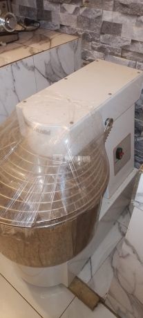 petrin-2-temps-four-professionnel-broyeuse-gingembre-big-2