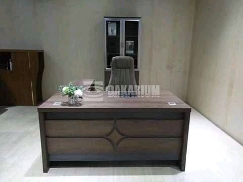 bureaux-tables-de-bureaux-big-1