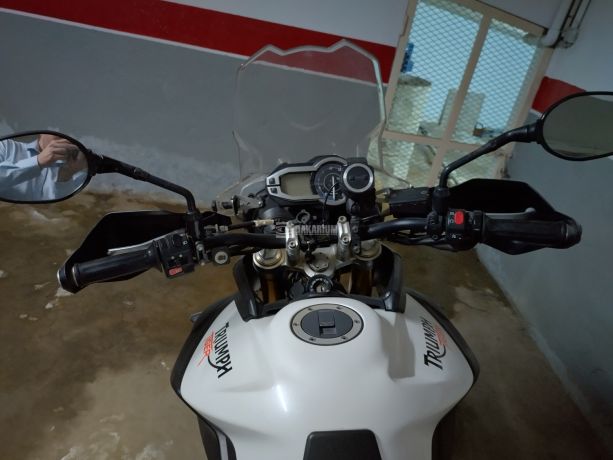 triuph-tiger-800-2014-big-2