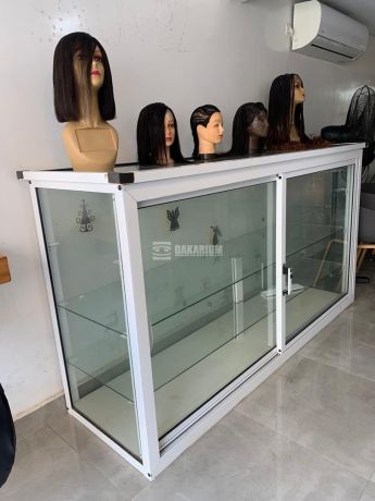 baillot-avec-deux-compartiment-a-vendre-a-bon-prix-a-fenetre-mermoz-big-0