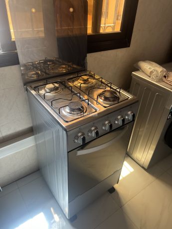 cuisiniere-4-feux-big-0