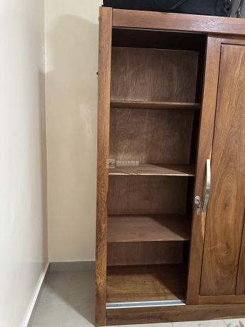 vente-armoire-en-bois-4-battants-big-2