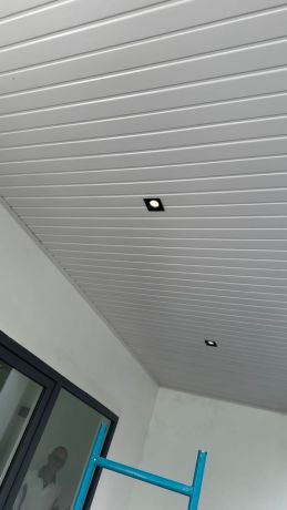 faux-plafond-en-pvc-big-1