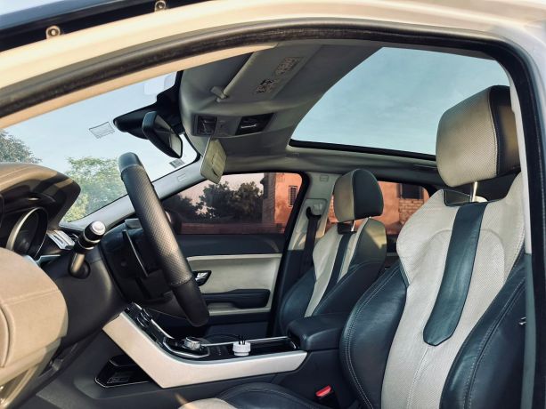 range-rover-evoque-2014-big-3