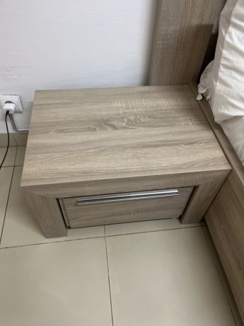 table-de-chevet-big-0