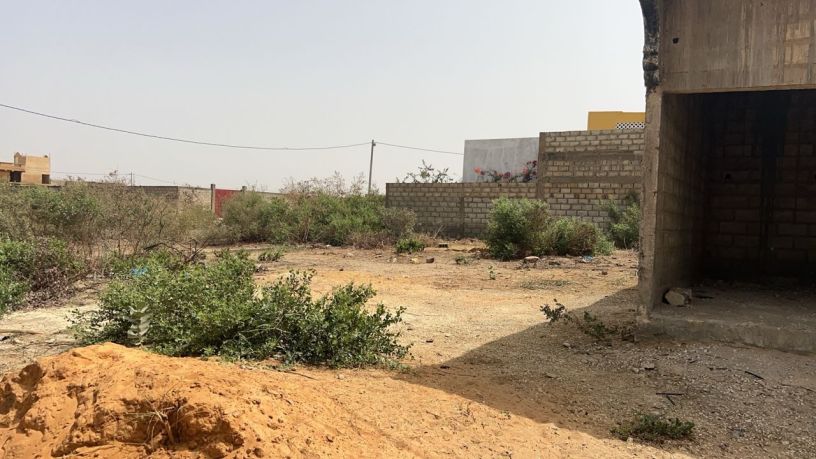 terrain-300-metres-carres-a-vendre-a-saly-senegal-big-1