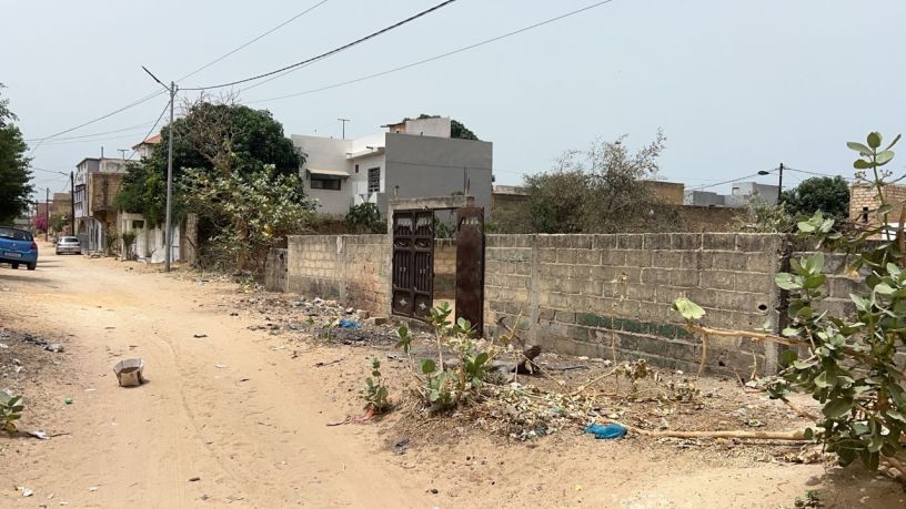 terrain-238-metres-carres-a-vendre-a-saly-senegal-big-0