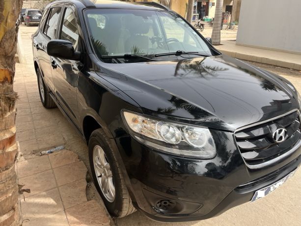 hyundai-santa-fe-2011-boite-auto-tres-bon-etat-big-1