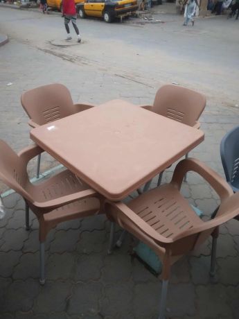 ensemble-chaise-et-table-big-0