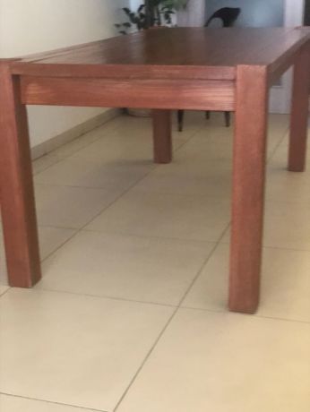 a-vendre-superbe-table-a-manger-en-bois-massif-elegance-et-solidite-garanties-importe-du-canada-big-1