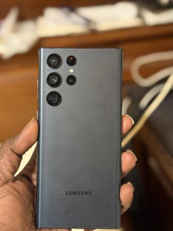 samsung-s22-ultra-big-0