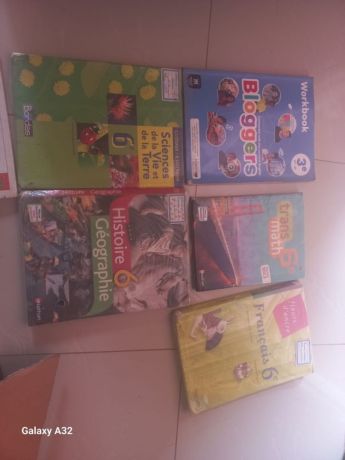 livres-scolaires-big-0