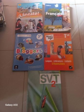 livres-scolaires-big-4