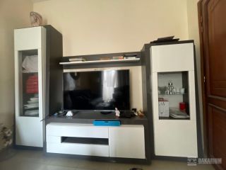 vente-dun-meuble-pour-televiseur-compose-de-4-parties