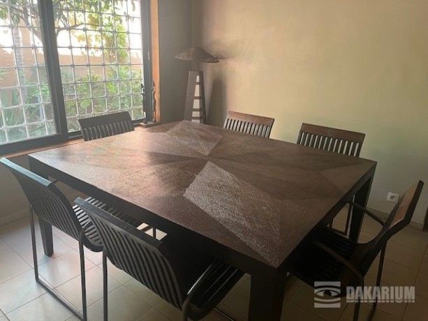 table-salle-a-manger-6-chaises-en-bois-massif-big-0