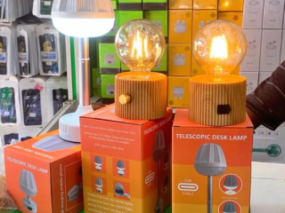 lampe-de-bureau-led-multifonction-rechargeable