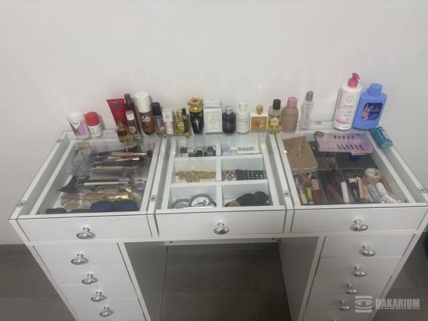 commode-coiffeuse-vanity-big-1