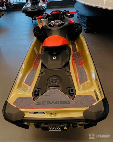 sea-doo-rxp-x-325-tech-package-jetski-big-4