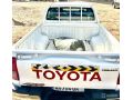 toyota-hilux-a-vendre-small-3