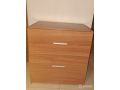 lit-1-place-avec-une-table-de-chevet-small-4