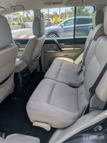 mitsubishi-pajero-2016-35l-v6-essence-big-3